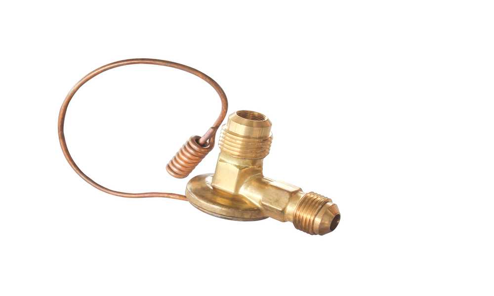 1. Refrigerant gas in expansion valve