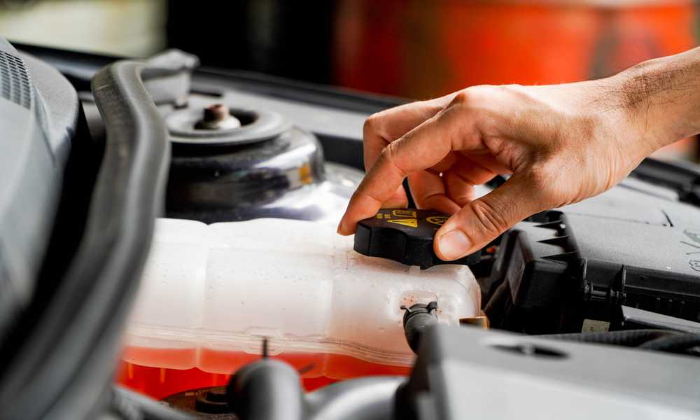 Explain why it's important to check coolant level Mercedes-Benz vehicle