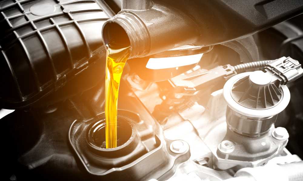 Can You Put Engine Oil In A Hot Car